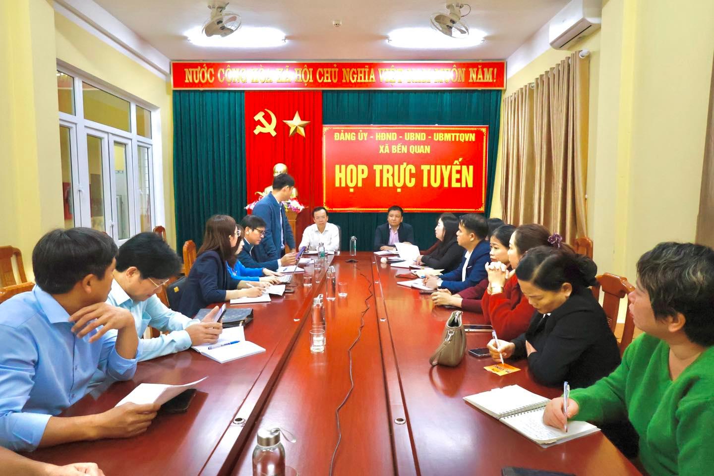 Đoàn công tác Sở Nội vụ khảo sát, làm việc với các trường học trên địa bàn xã Bến Quan